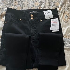 Nine West Women's Black Skinny Jeans - Sz. 10